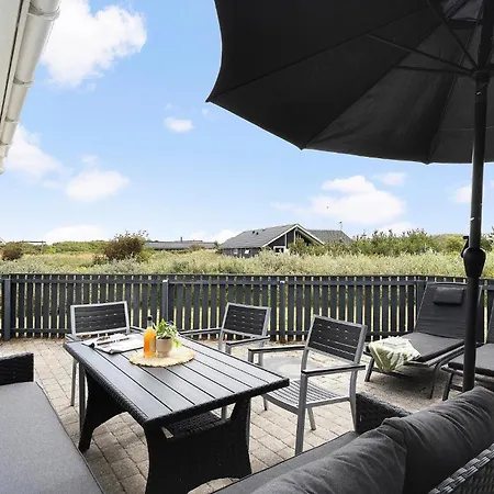 Lovely In Hvide Sande With Sauna 度假居 Havrvig